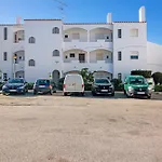 Zeza * Αλμπουφέιρα